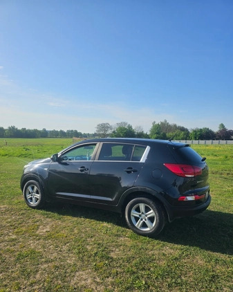 Kia Sportage cena 50500 przebieg: 215400, rok produkcji 2014 z Janów Lubelski małe 326